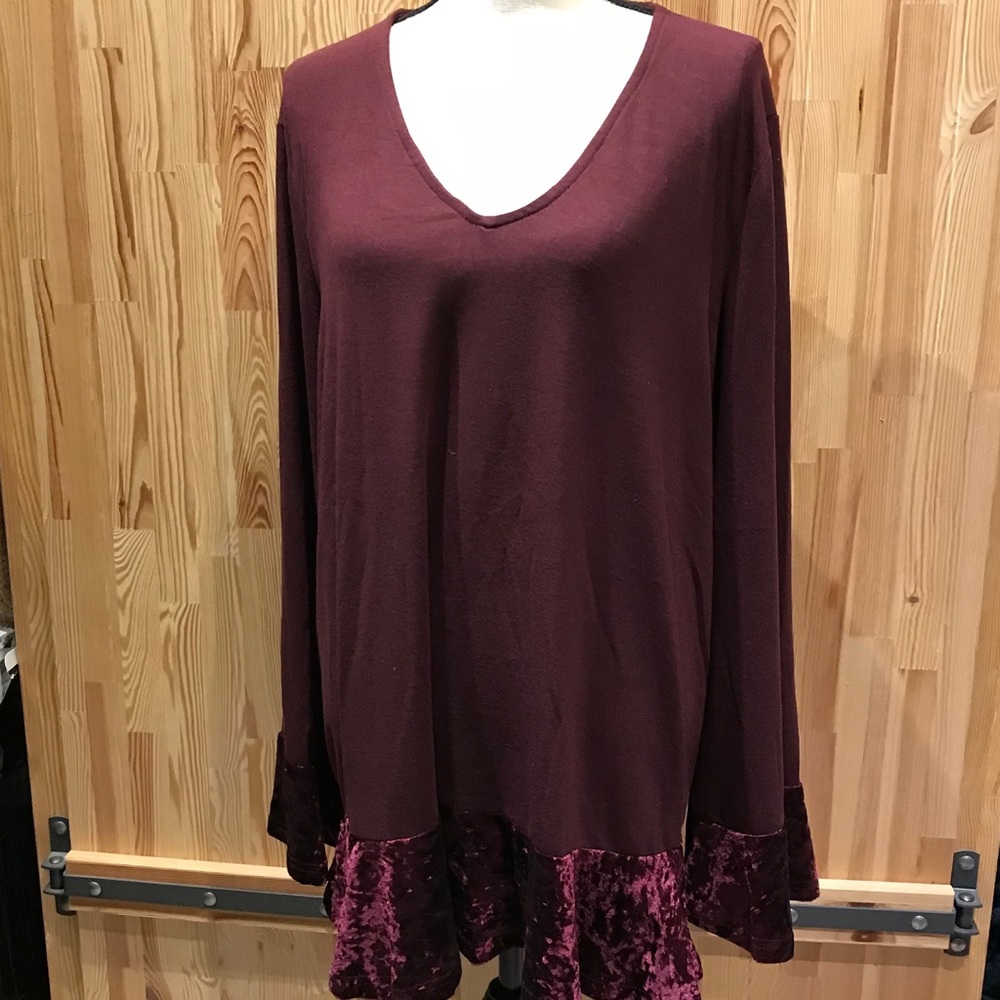 NWT Burgundy Tunic - Picture 2 of 7